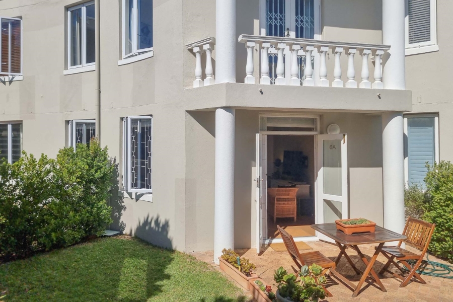 To Let 2 Bedroom Property for Rent in Devils Peak Western Cape